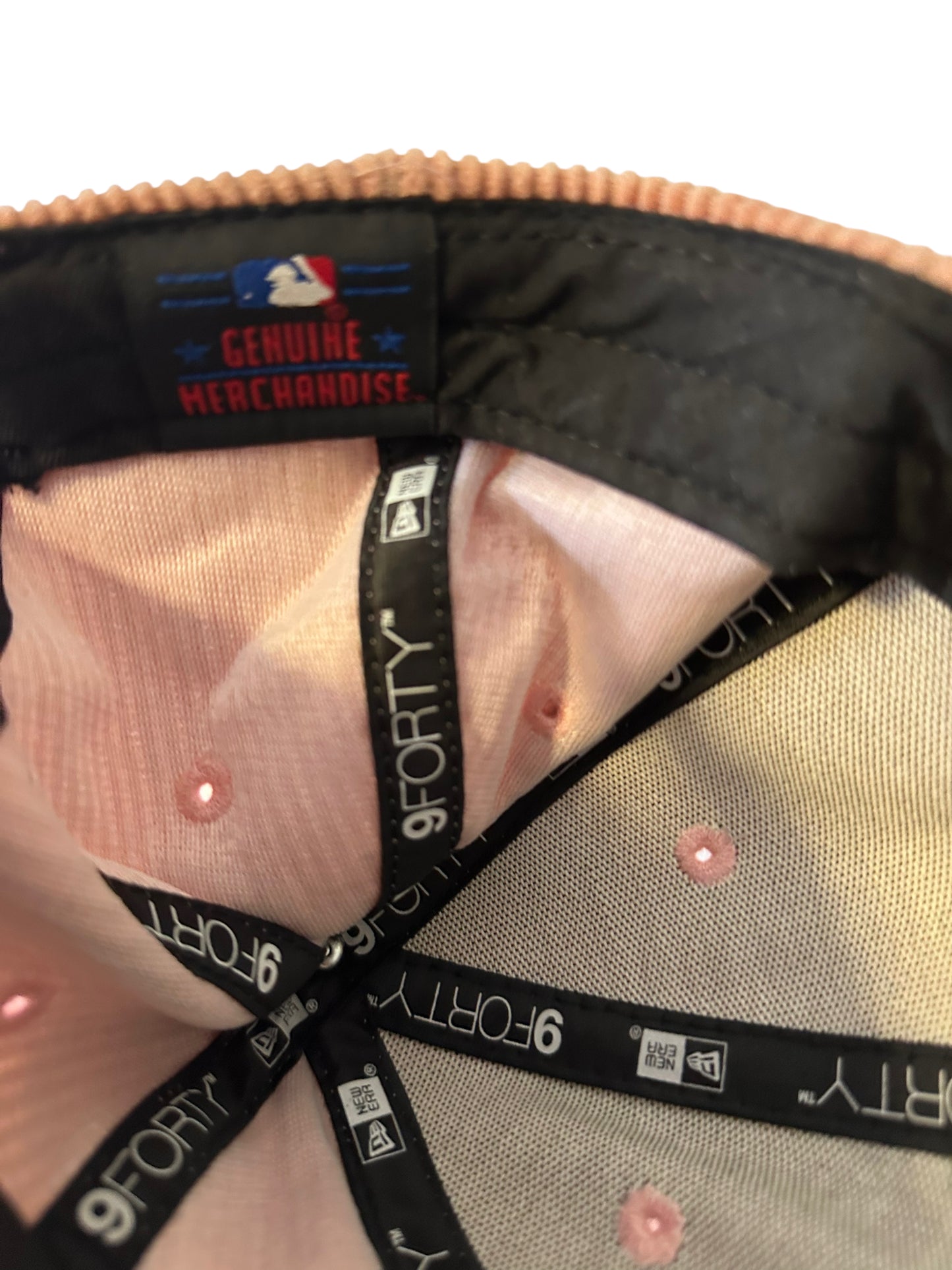 NEW YORK YANKEES PINK CORDUROY BASEBALL HAT