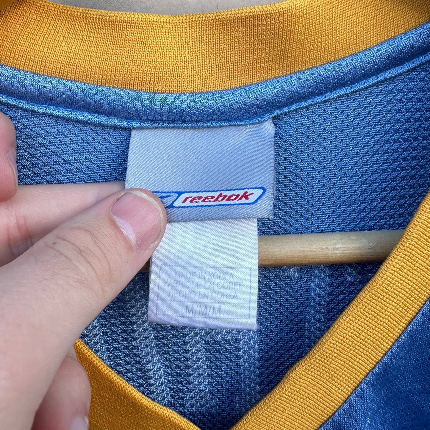 CARMELO ANTHONY DENVER NUGGETS VINTAGE REEBOK NBA JERSEY