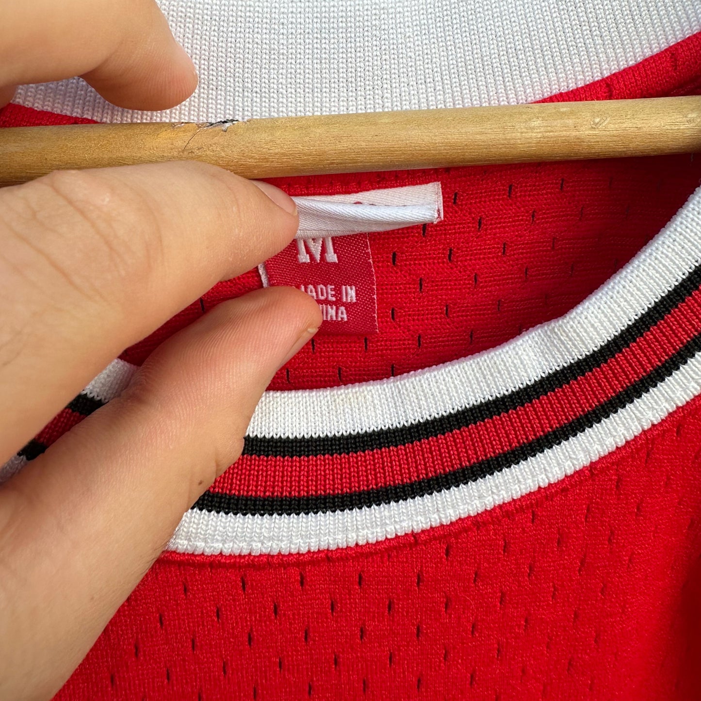 SCOTTIE PIPPEN CHICAGO BULLS HARDWOOD CLASSIC NBA JERSEY