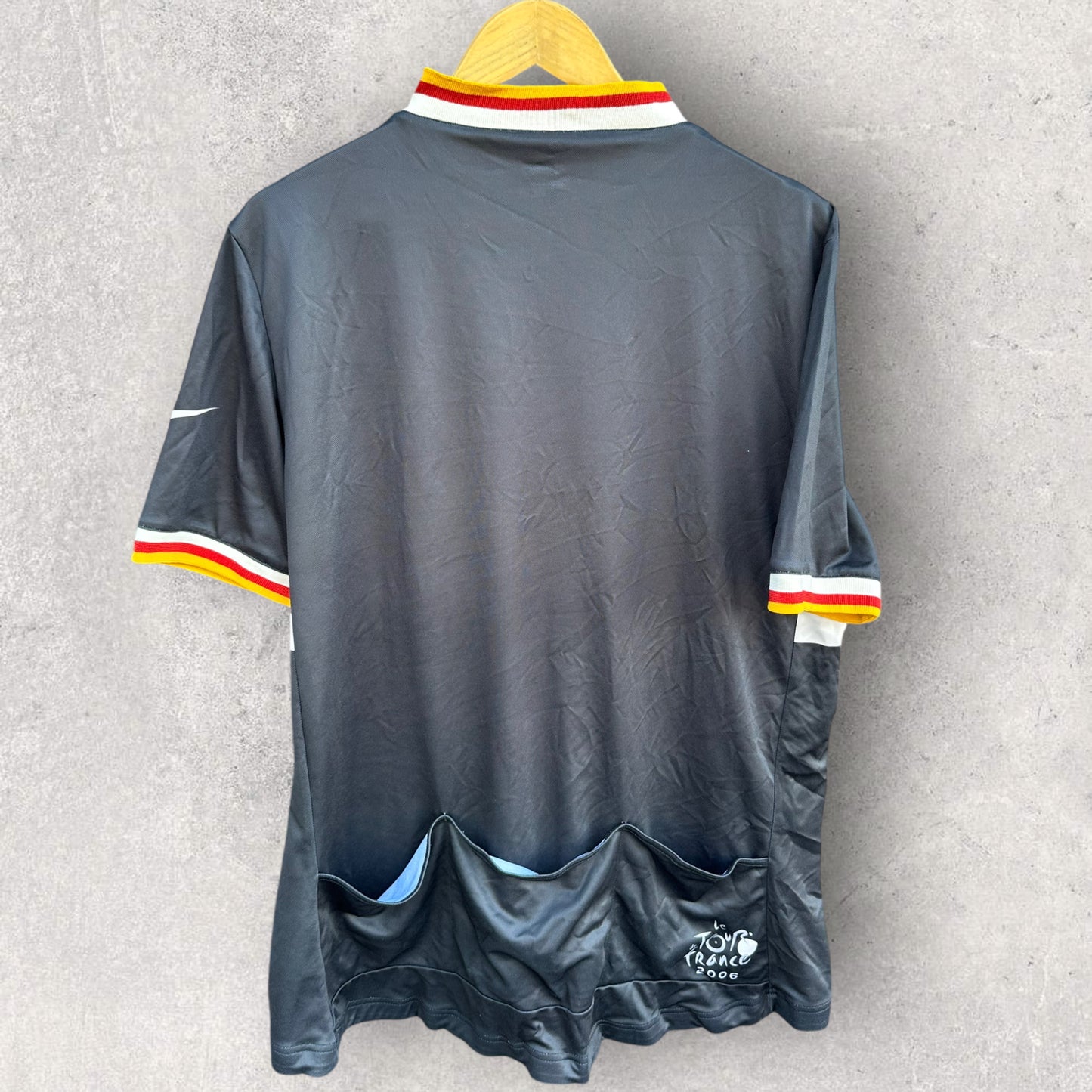 NIKE TOUR DE FRANCE 2006 VINTAGE CYCLING JERSEY