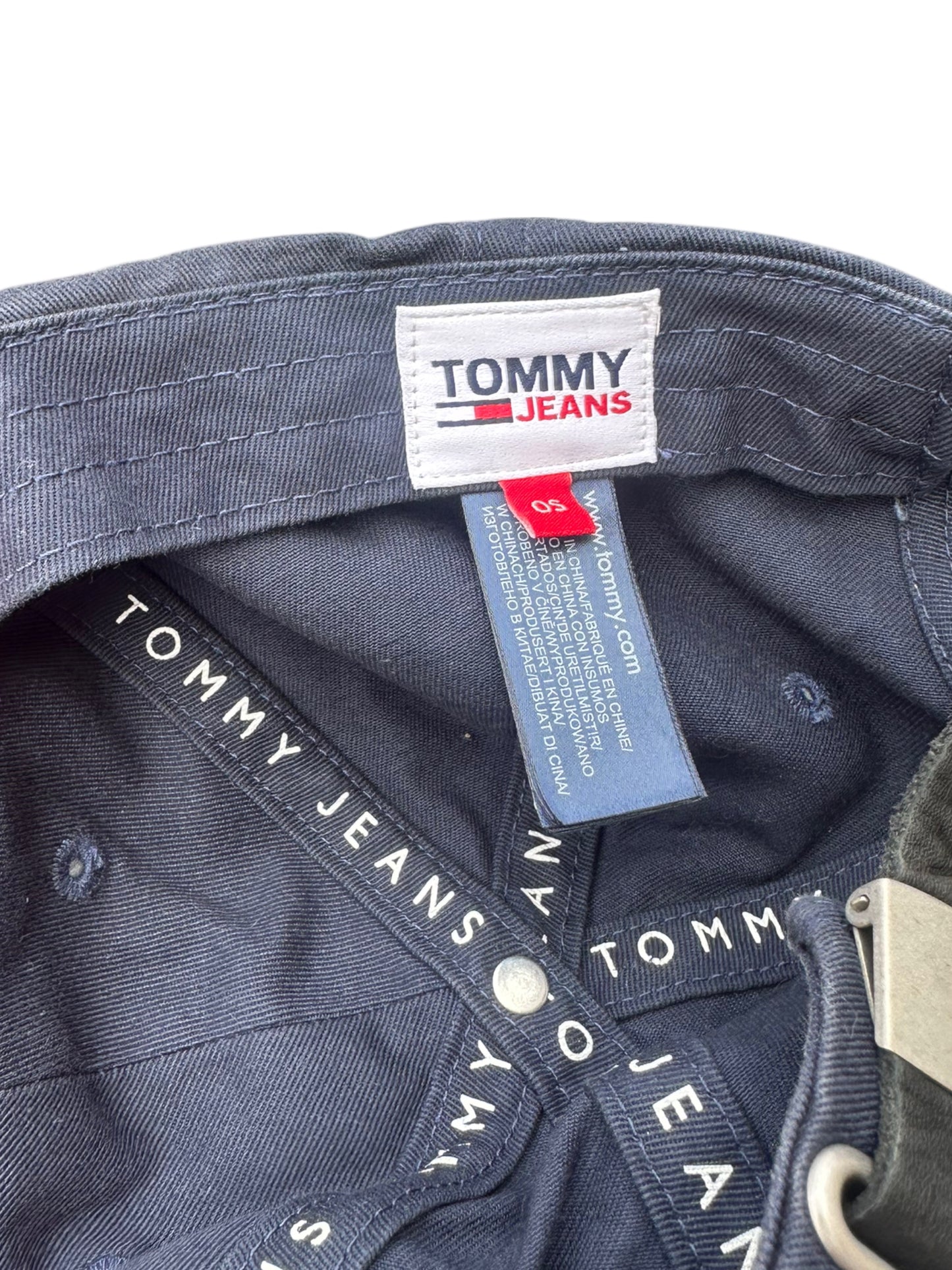 TOMMY HILFIGER BLUE BASEBALL HAT