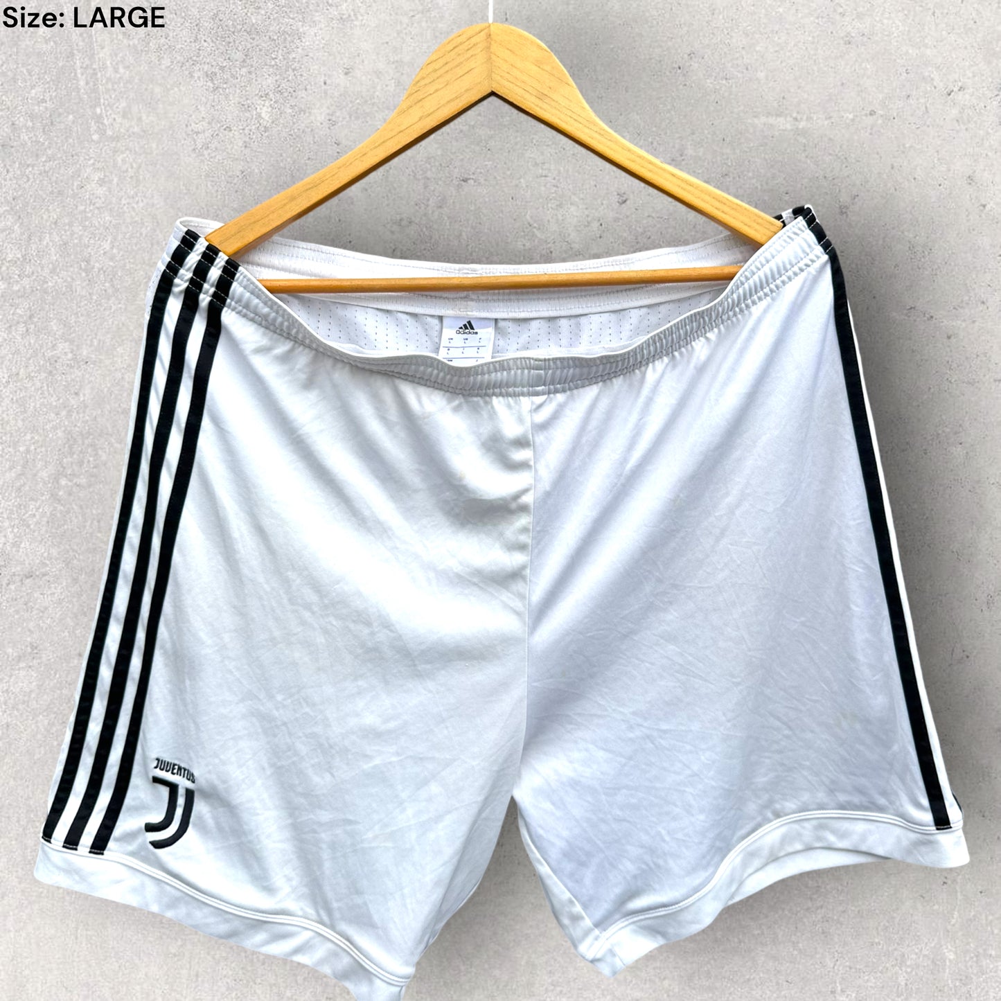 JUVENTUS 2017 WHITE ADIDAS TRAINING SHORTS