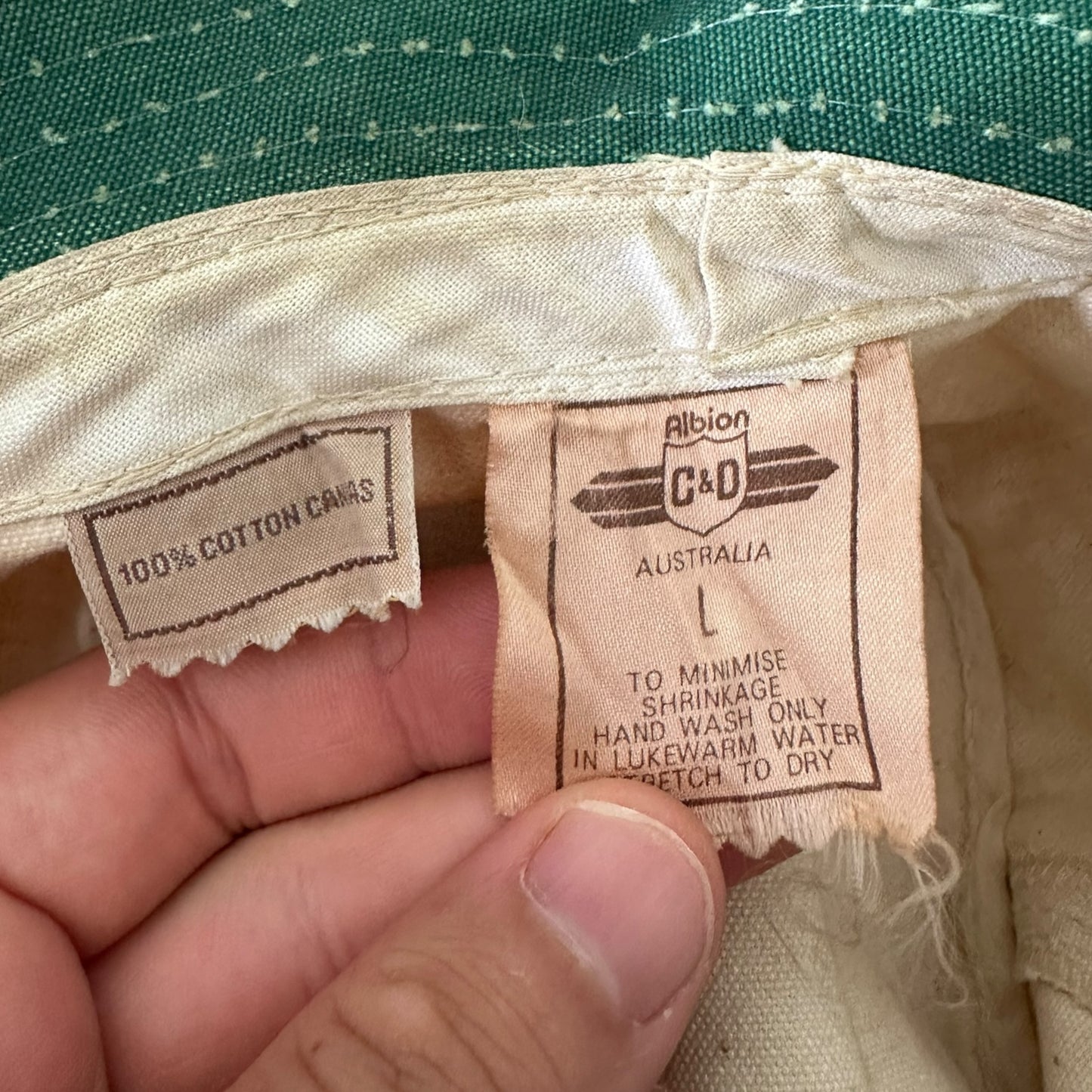 AUSTRALIA 1985 DARWIN CRICKET BAGGY CREAM HAT