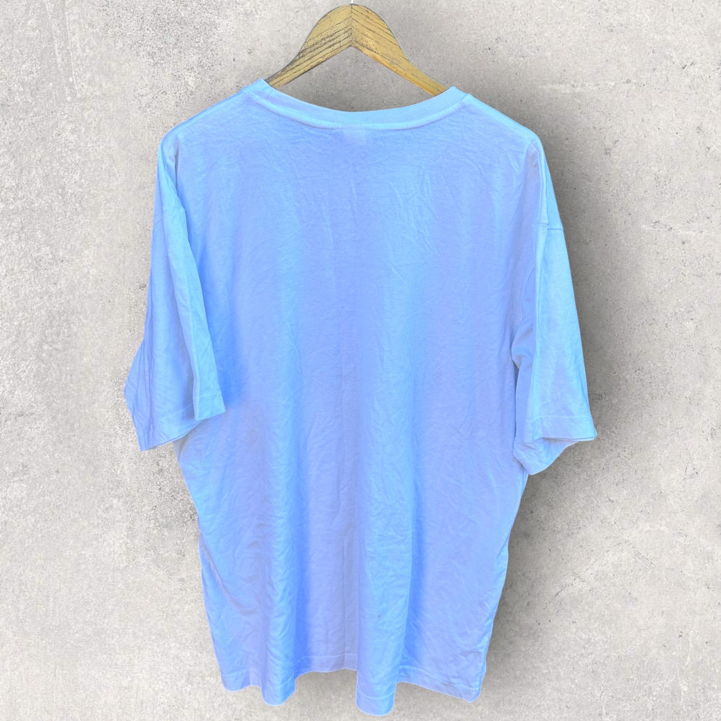 Wet ‘n’ Wild Gold Coast White Vintage Short Sleeve Shirt