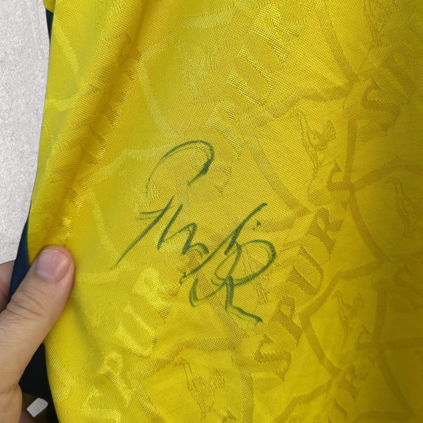 TOTTENHAM HOTSPUR PONY 1995-1996 THIRD VINTAGE FOOTBALL JERSEY SIGNED