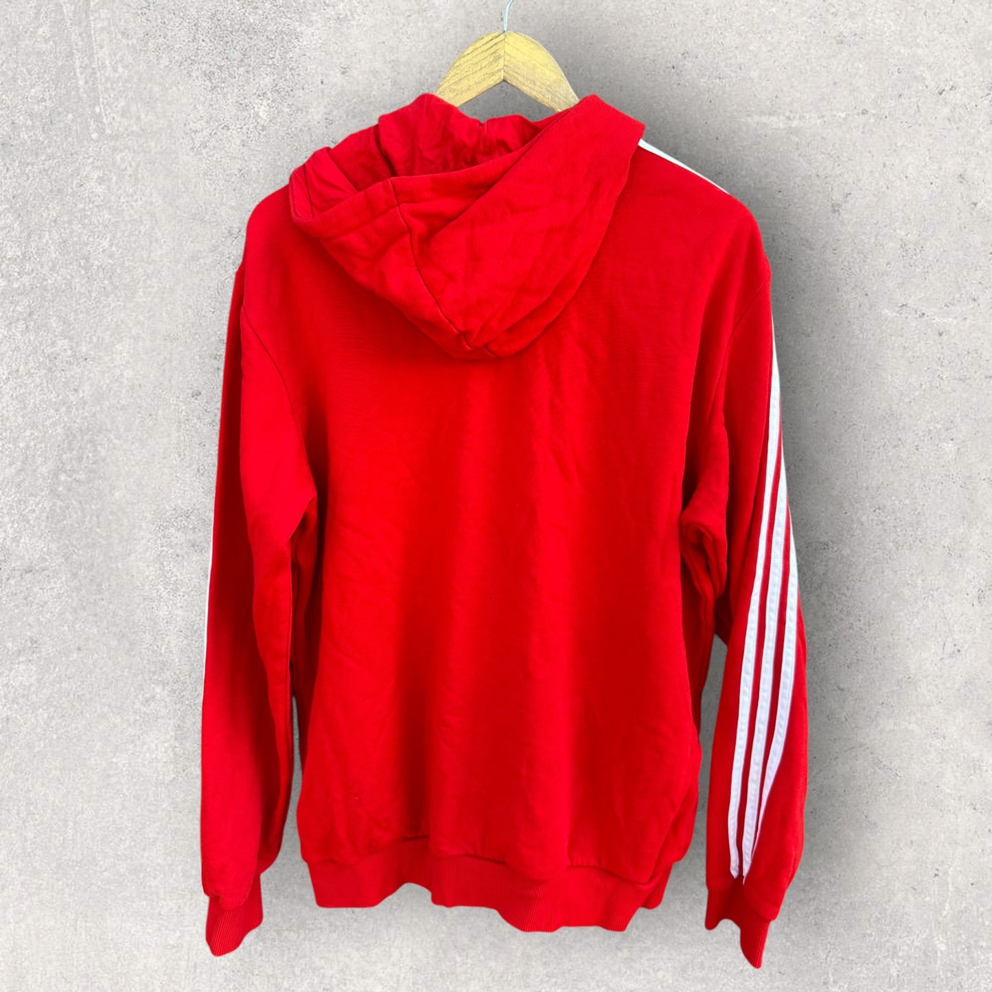 MANCHESTER UNITED 2022 ADIDAS RED PULLOVER HOODED JUMPER
