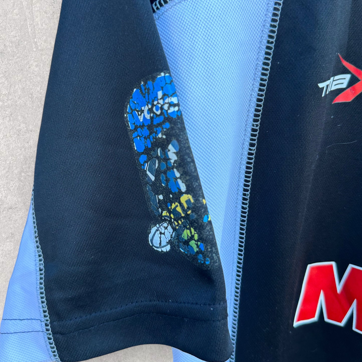 DURBAN SHARKS VINTAGE SUPER RUGBY JERSEY