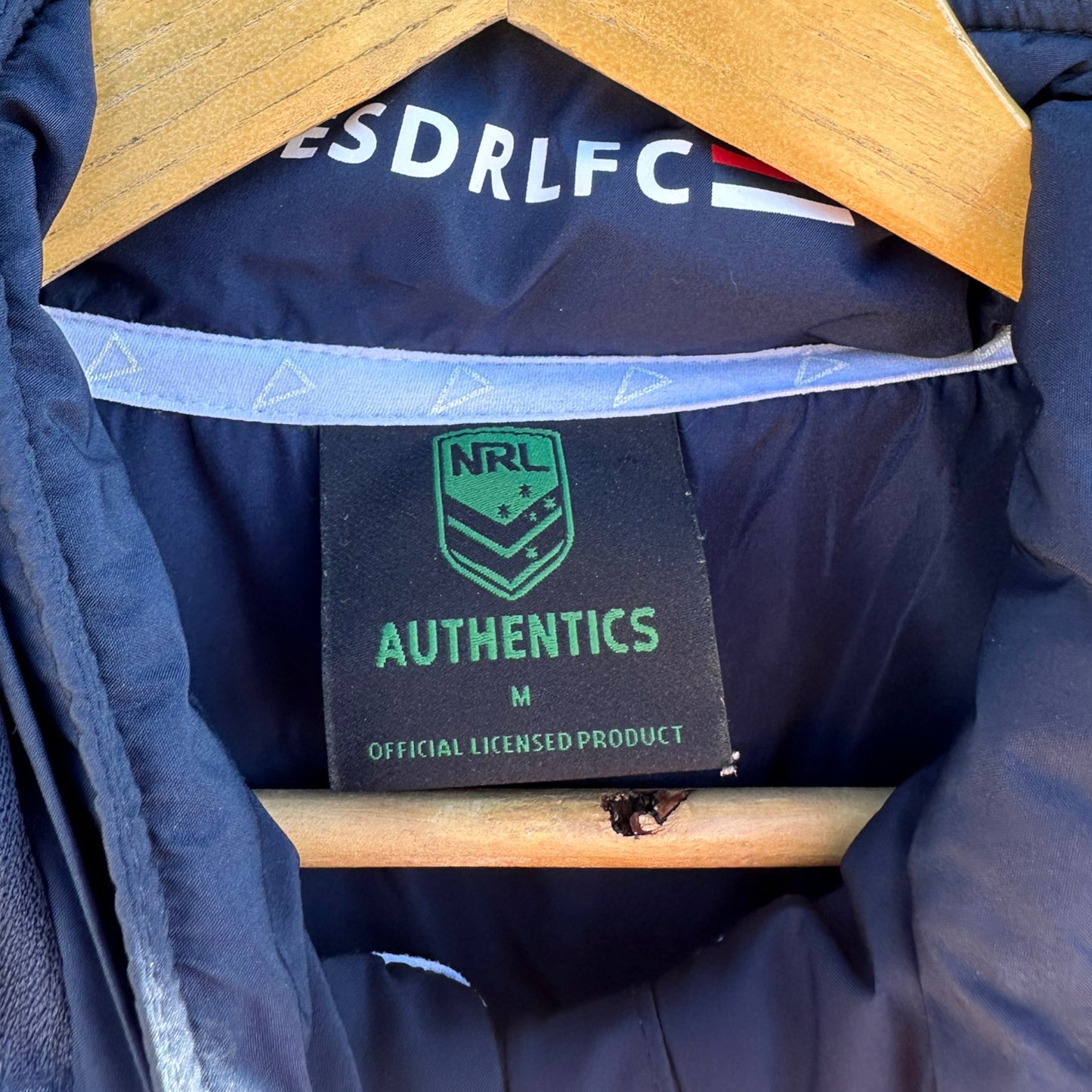 SYDNEY ROOSTERS ISC BLUE LONG BENCH PUFFER JACKET
