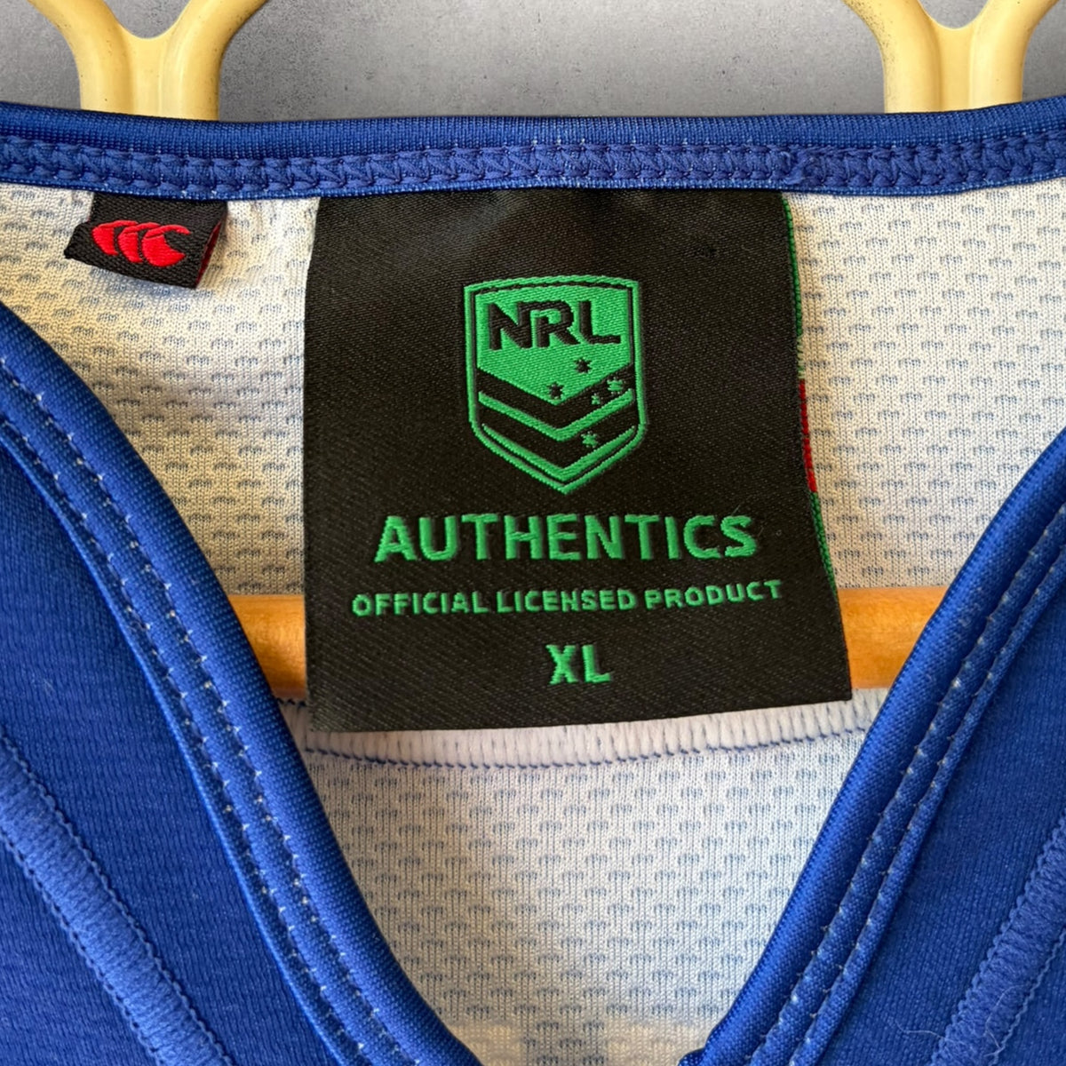 Canterbury Bulldogs 2017 Home NRL Jersey