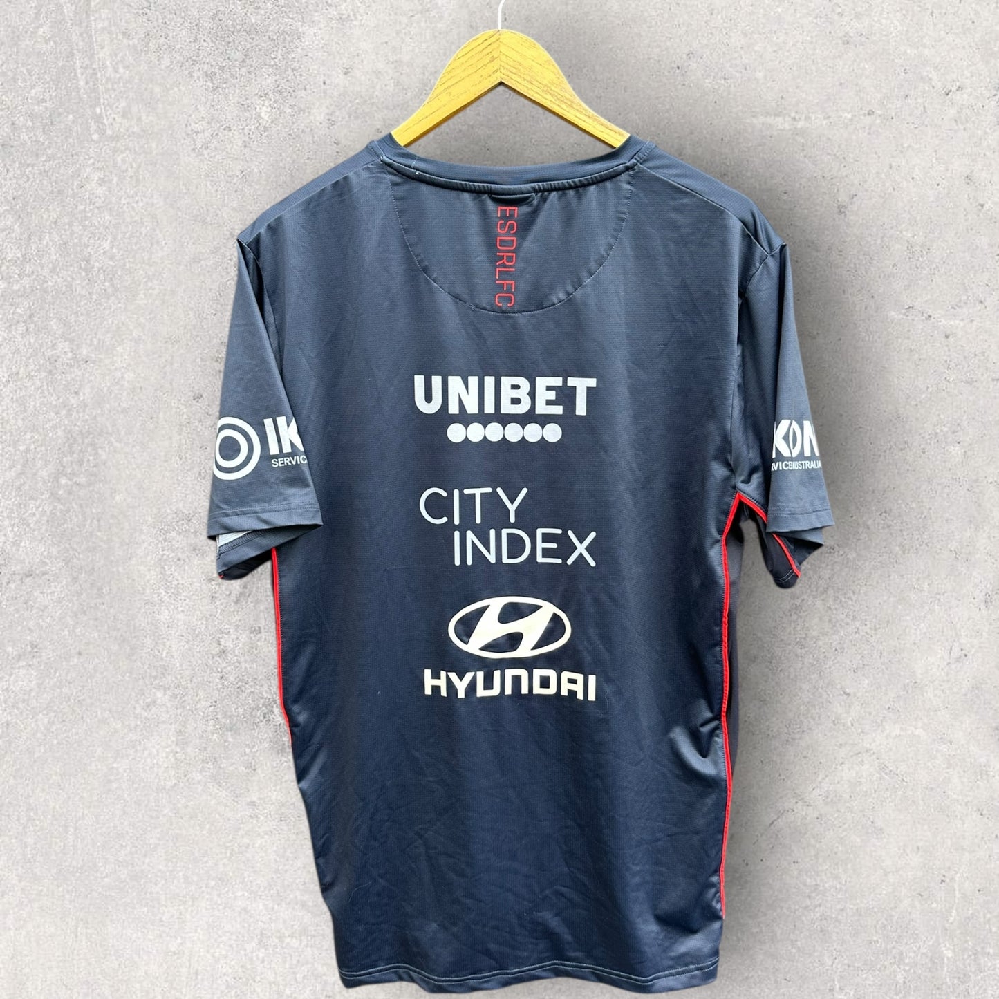 SYDNEY ROOSTERS 2024 CASTORE RUGBY LEAGUE TRAINING SHIRT