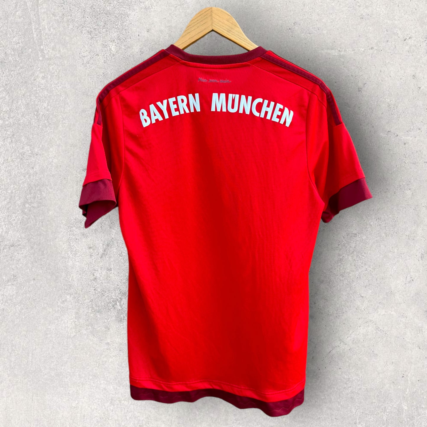 BAYERN MUNICH 2015-2016 HOME JERSEY