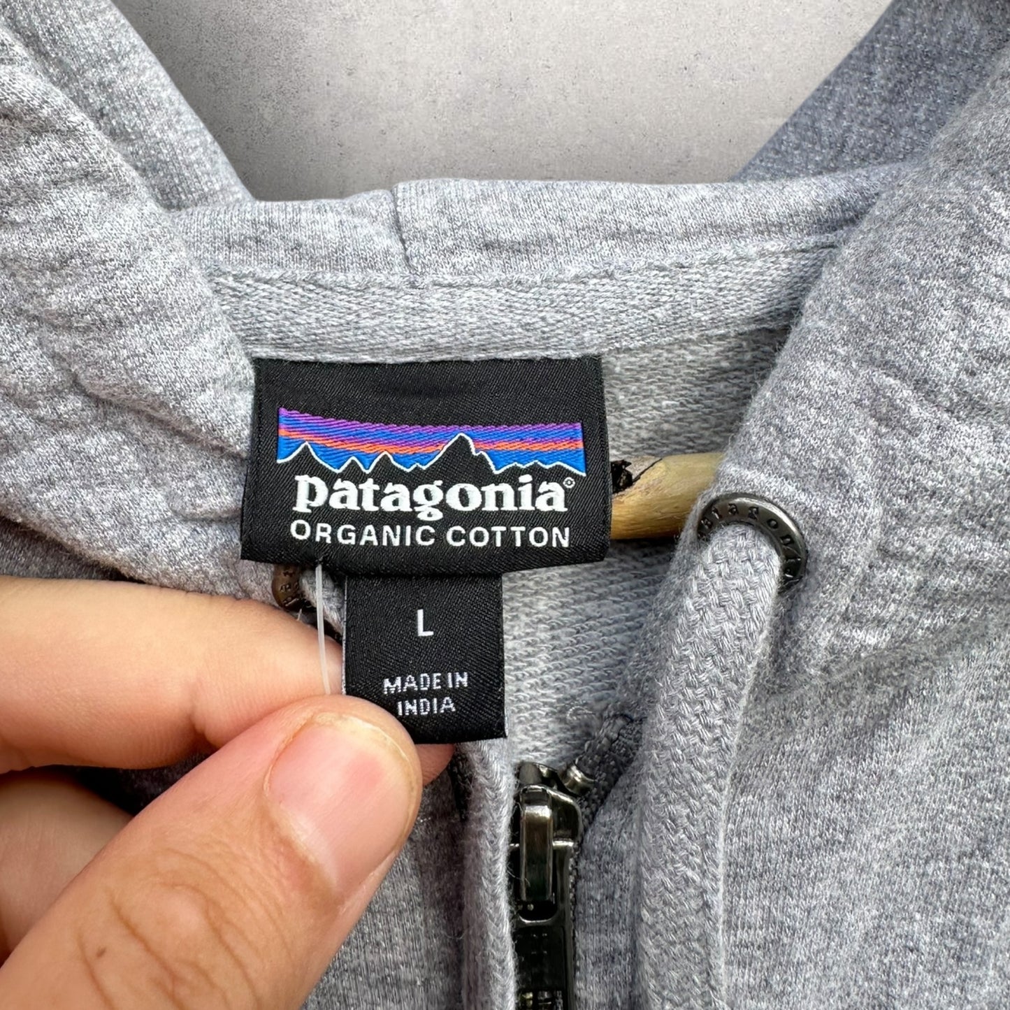 PATAGONIA GREY FULL ZIP HOODED JUMPER