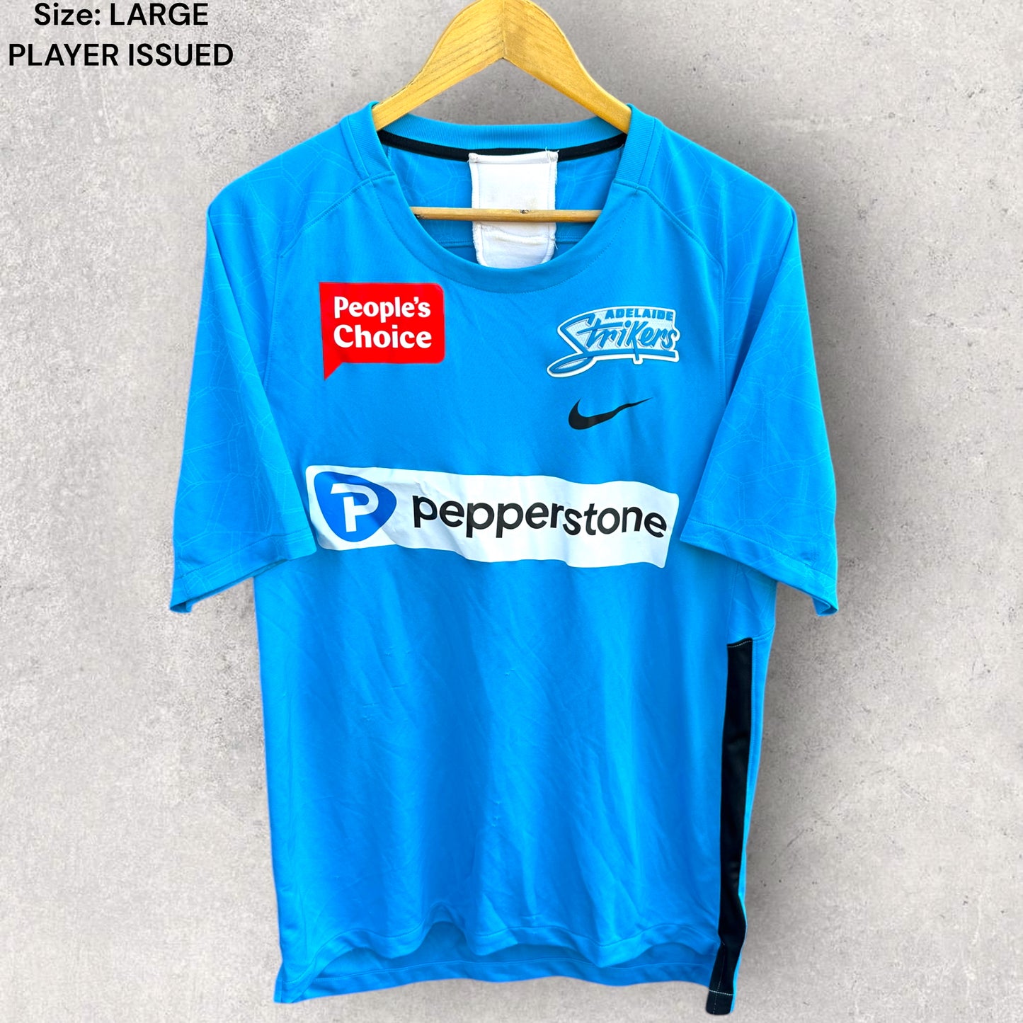 ADELAIDE STRIKERS NIKE BIG BASH CRICKET TRAINING SHIRT WORN AND ISSUED TO HENRY THORNTON