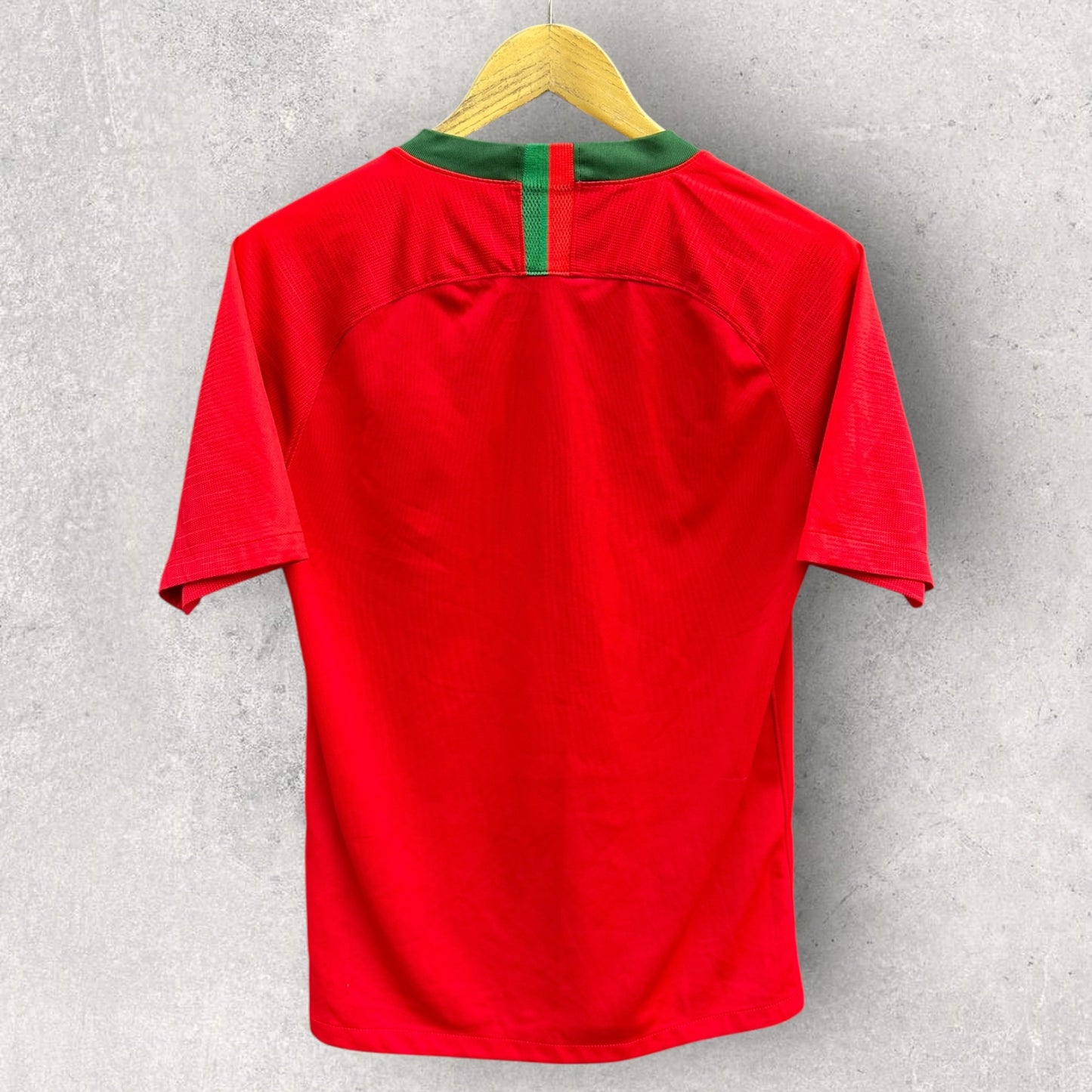 PORTUGAL 2018 NIKE HOME FOOTBALL JERSEY