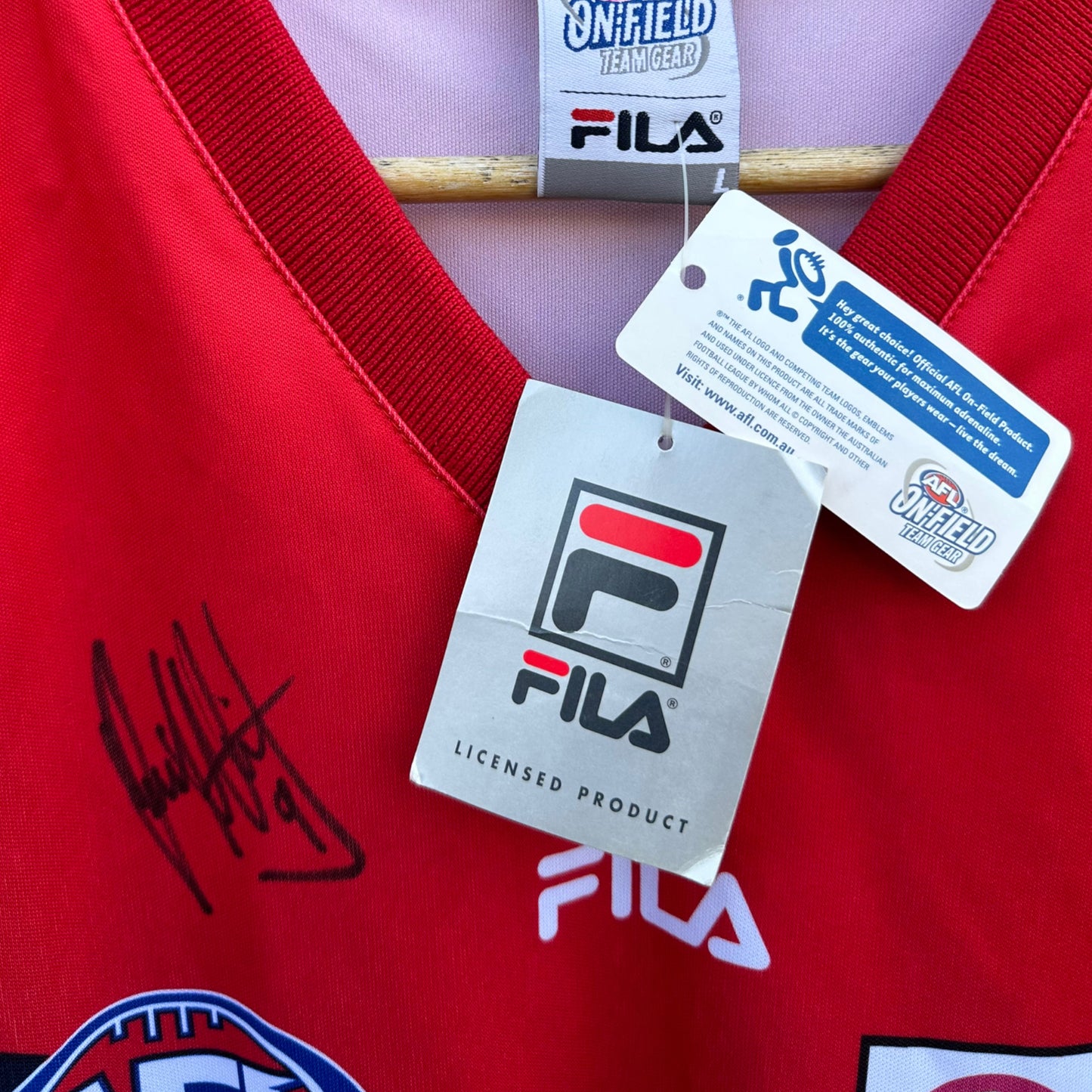 MELBOURNE DEMONS VINTAGE EARLY 2000s JERSEY SIGNED BY DAVID NEITZ BRAND NEW WITH TAGS