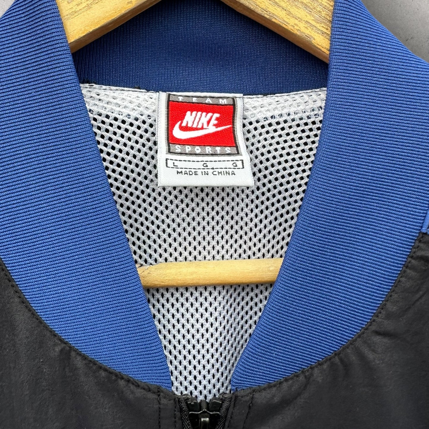 NIKE VINTAGE WINDBREAKER 90s FULL ZIP JACKET