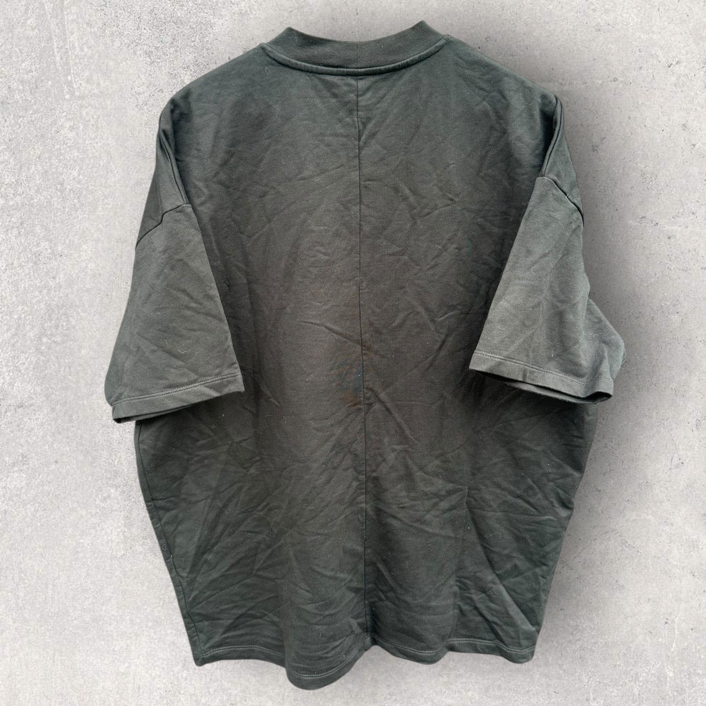 FRONT RUNNER 1992 LOS ANGELES MARATHON BLACK OVERSIZED SHIRT
