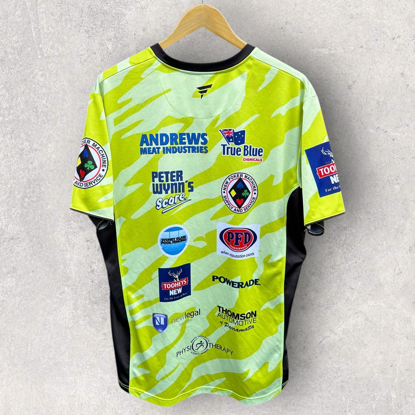 WENTWORTHVILLE MAGPIES RUGBY LEAGUE TRAINING SHIRT
