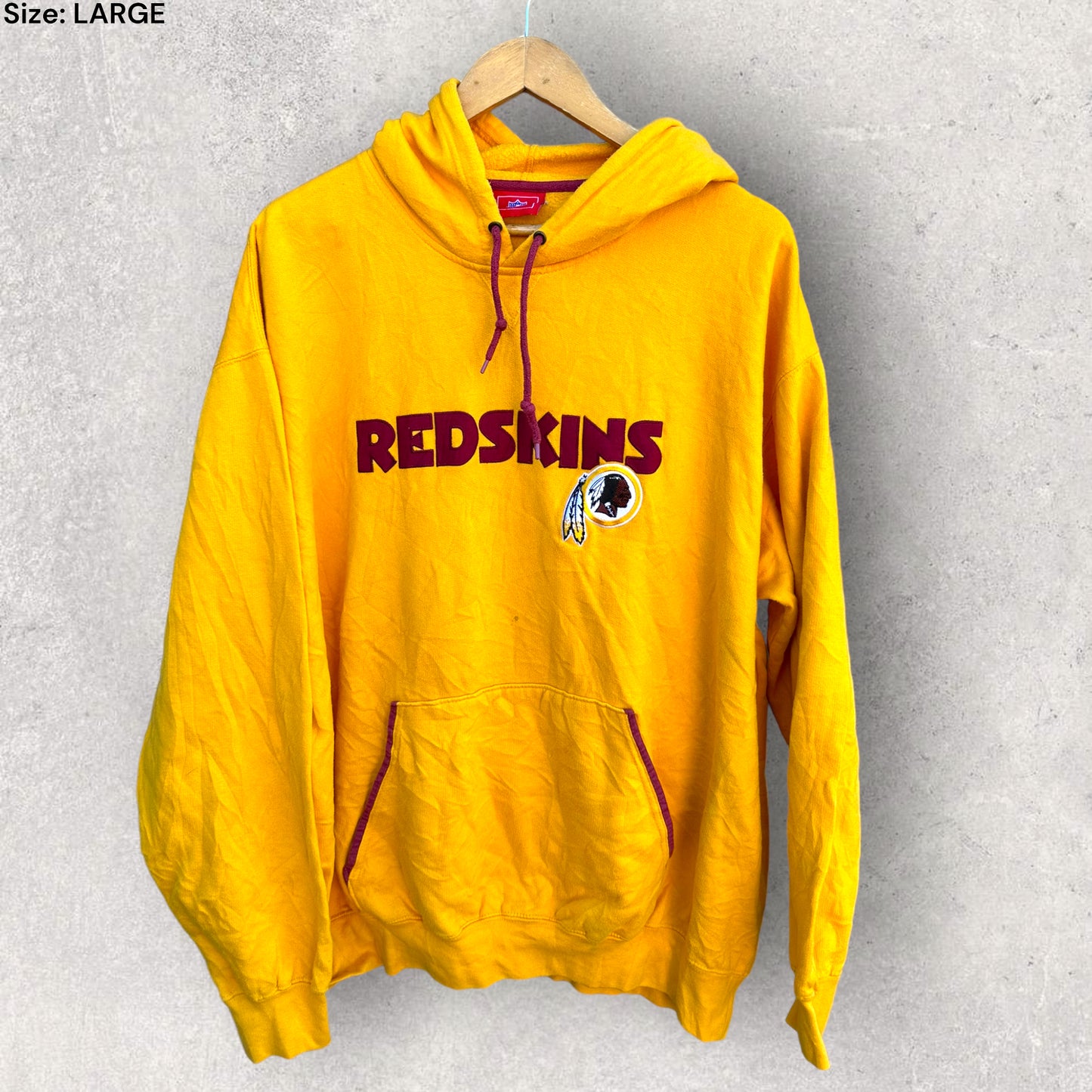 WASHINGTON REDSKINS YELLOW HOODED JUMPER