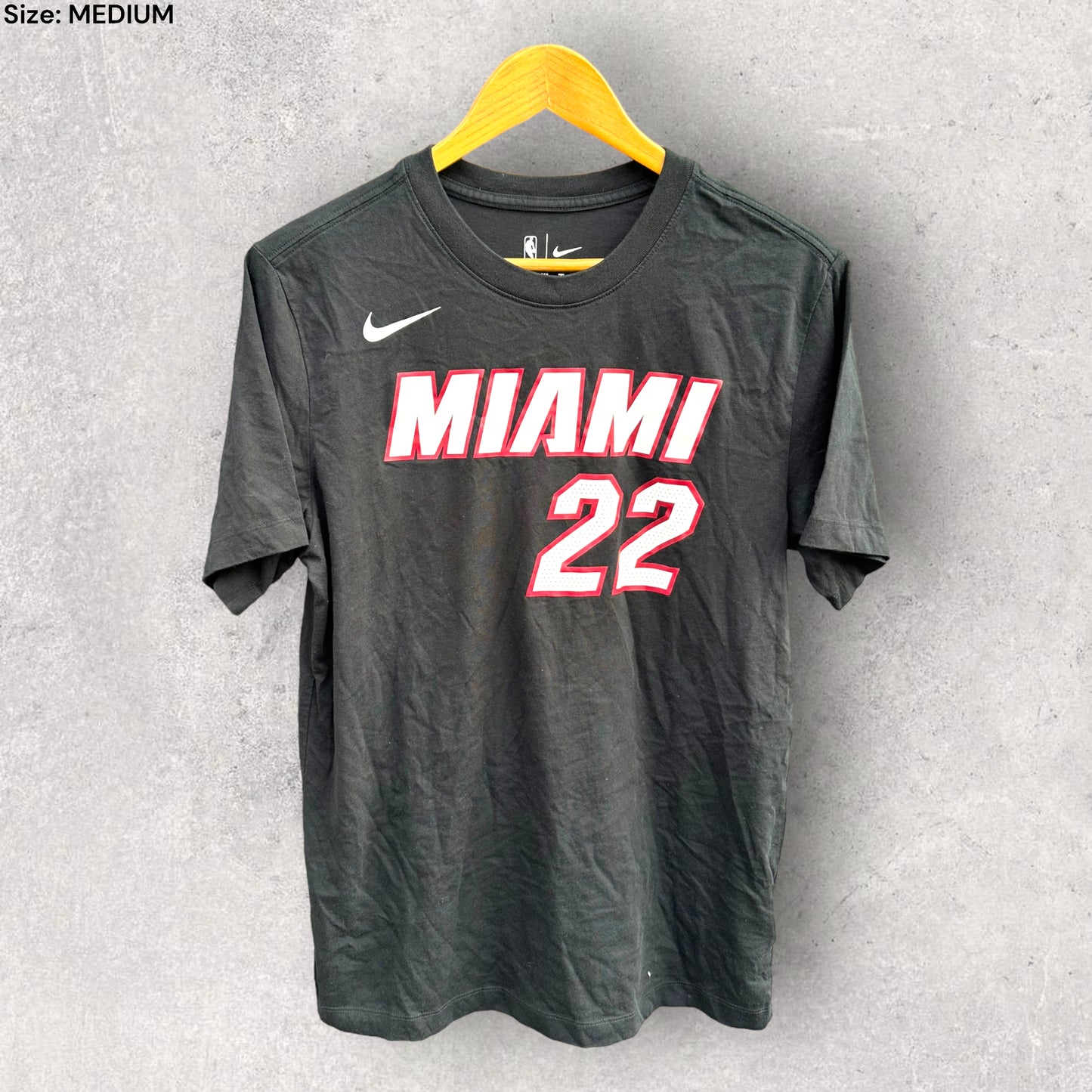 JIMMY BUTLER MIAMI HEAT NIKE T-SHIRT