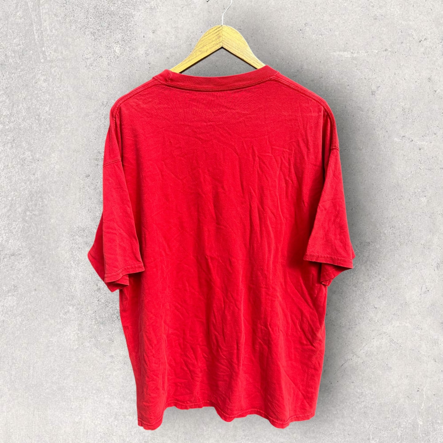 TAMPA BAY BUCCANEERS NFL VINTAGE RED SHORT SLEEVED SHIRT