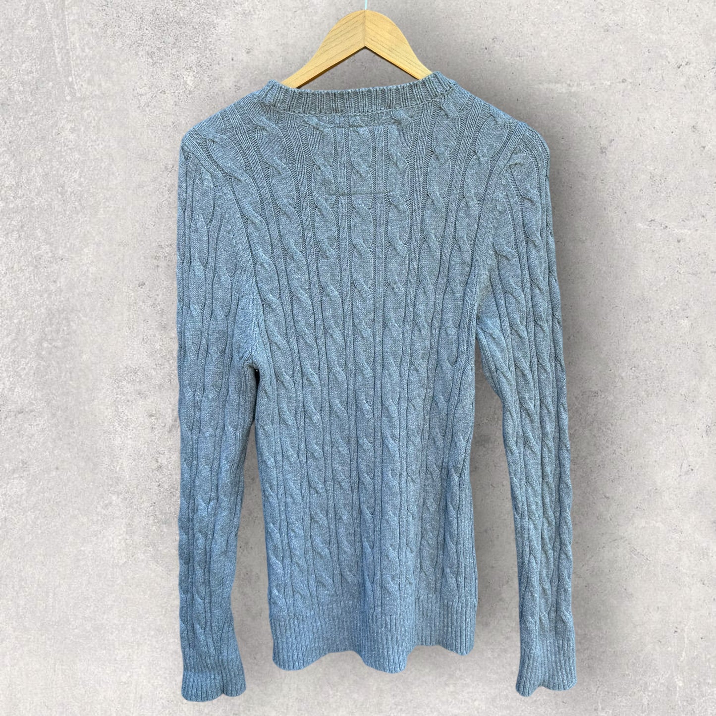 ABERCROMBIE & FITCH GREY KNITTED MUSCLE TOP