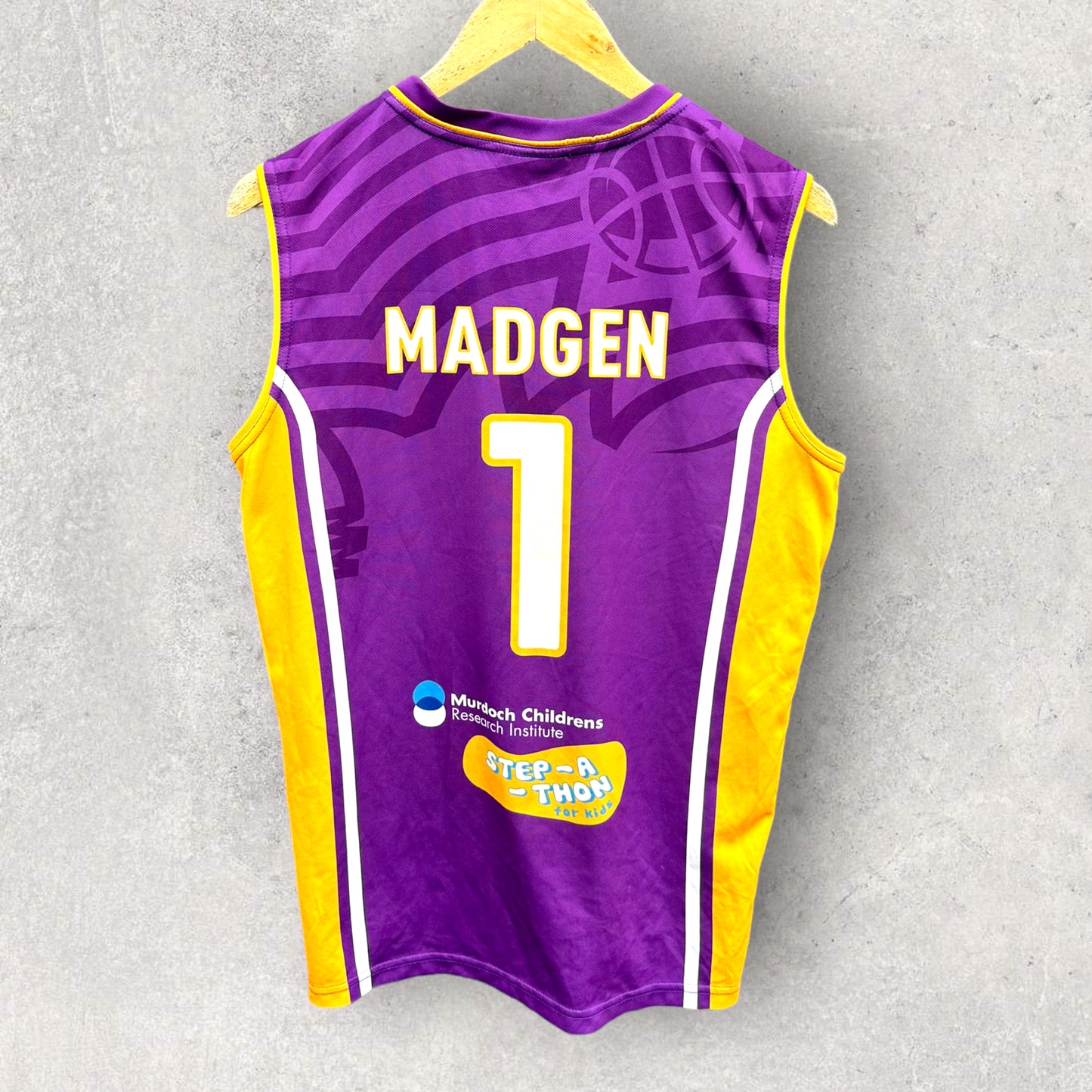 SYDNEY KINGS BEN MADGEN NBL JERSEY