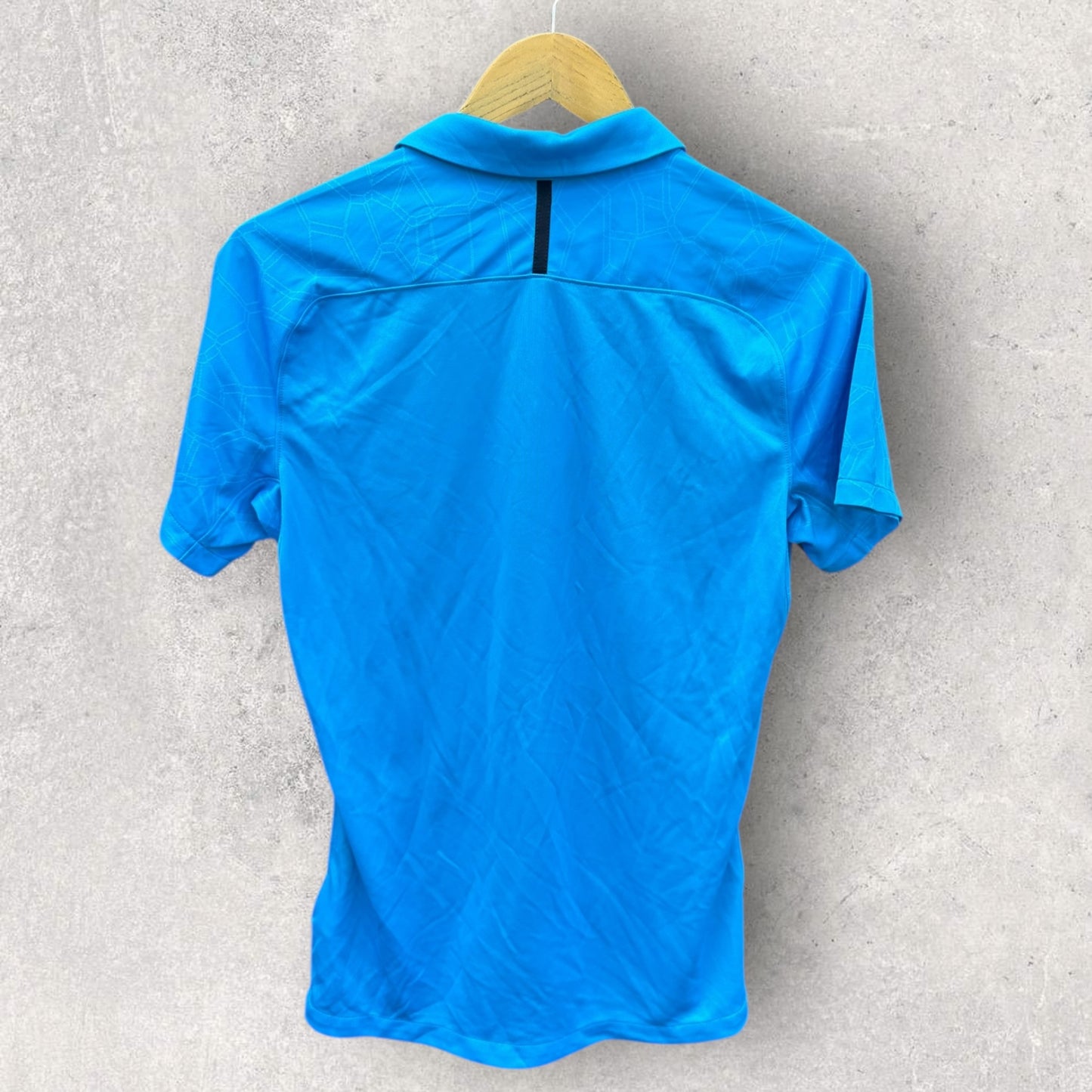 ADELAIDE STRIKERS WBBL NIKE PLAYER ISSUED POLO SHIRT TO SARAH COYTE