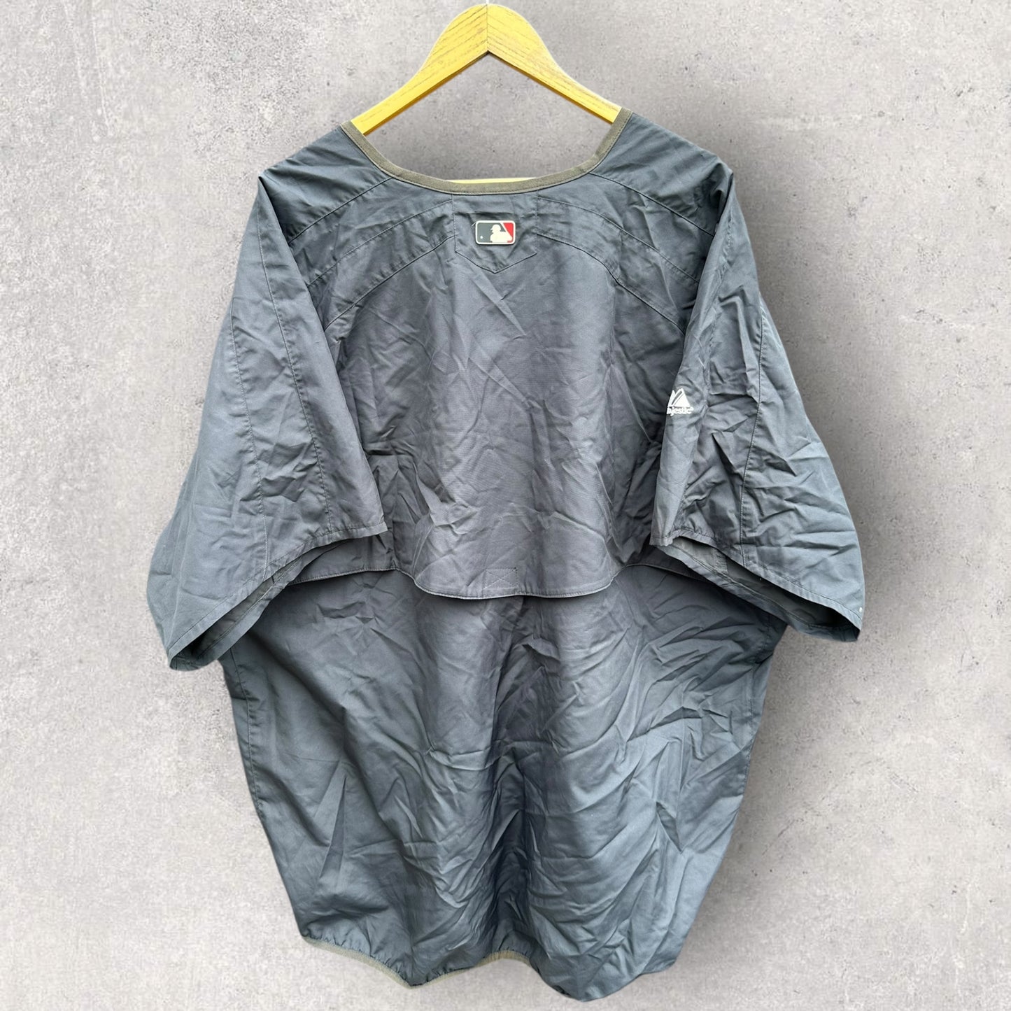 NEW YORK YANKEES MAJESTIC BLUE MLB OVERSIZED WINDBREAKER PULLOVER JACKET