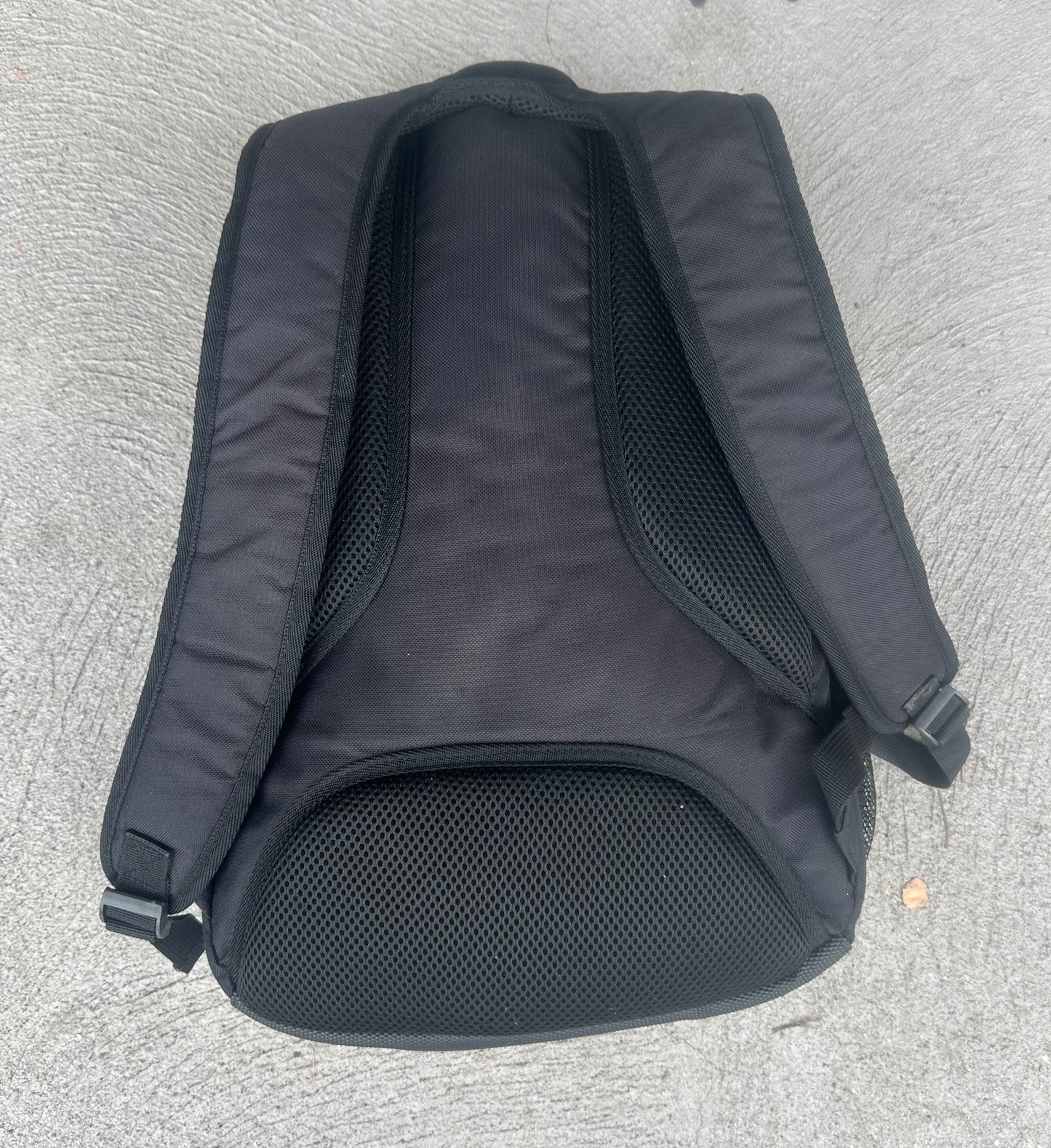 Jermaine Mcewen Newcastle Knights Classic Black Backpack Player Issued