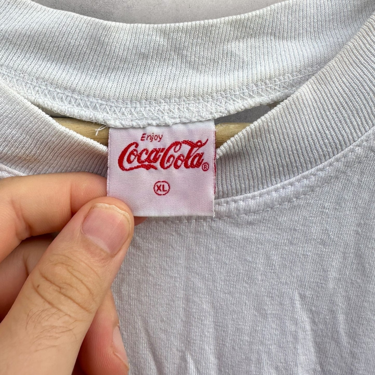 COCA COLA WHITE VINTAGE SHORT SLEEVE SHIRT