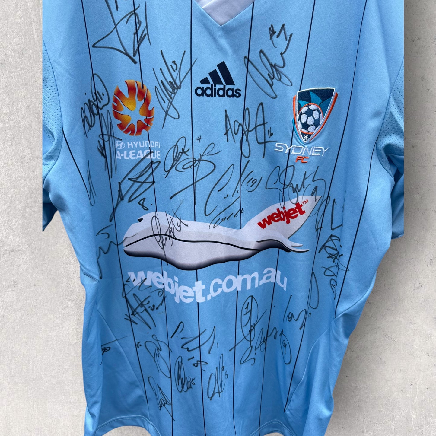 SYDNEY FC 2014-2015 ADIDAS HOME JERSEY SIGNED BY SQUAD