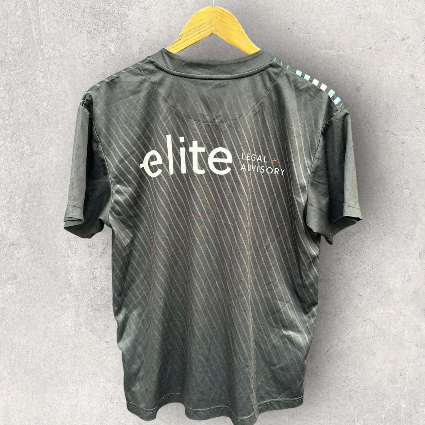 CRONULLA SHARKS DYNASTY BLACK TRAINING SHIRT