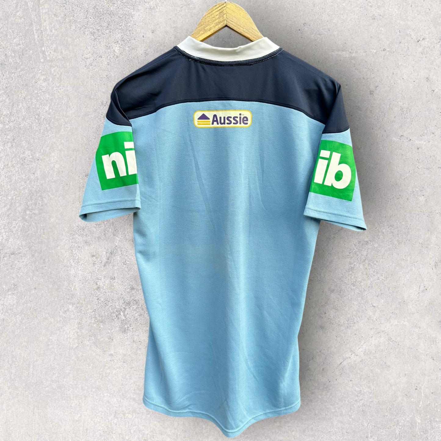 NSW BLUES 2010 ELITE PLAYER CUT JERSEY SIGNED BY SQUAD 77/100