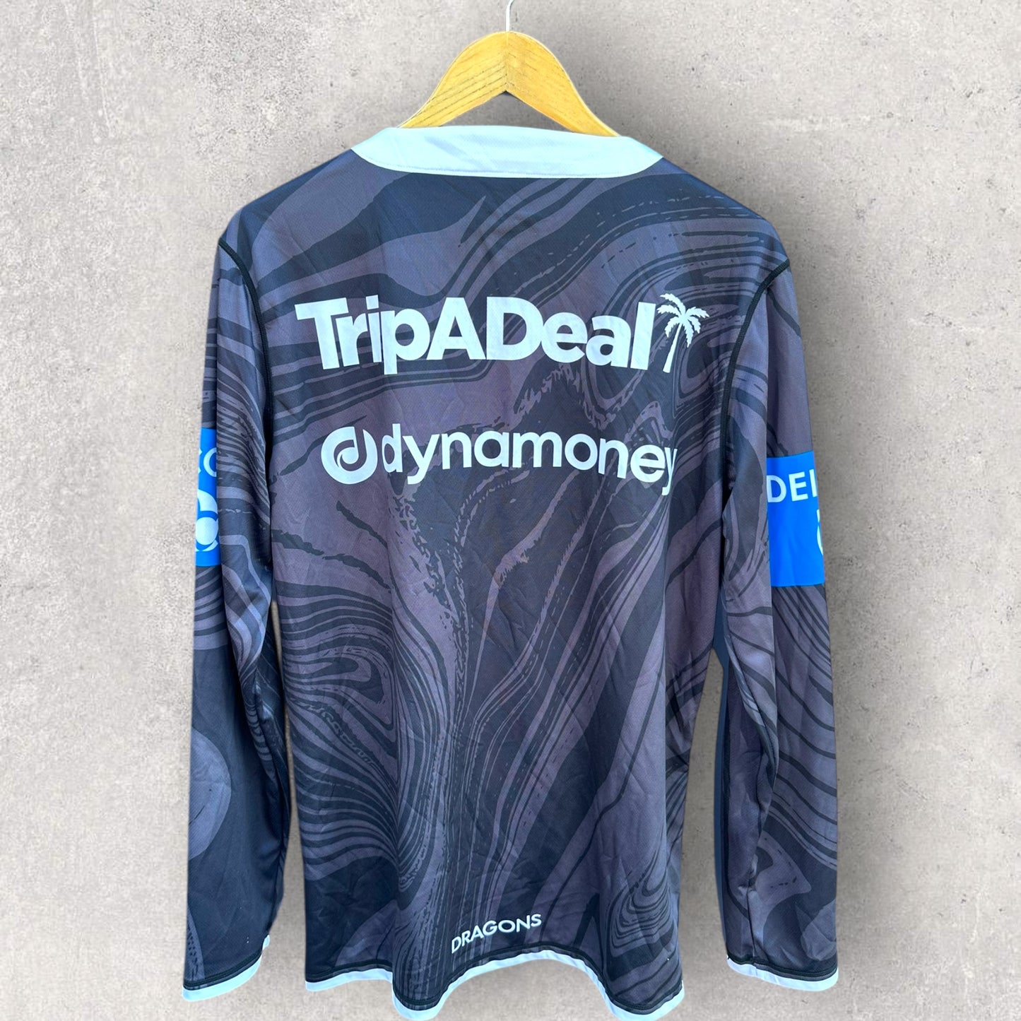 ST GEORGE ILLAWARRA DRAGONS 2025 LONG SLEEVE PLAYER TRAINING SHIRT ISSUED TO MICHAEL MOLO