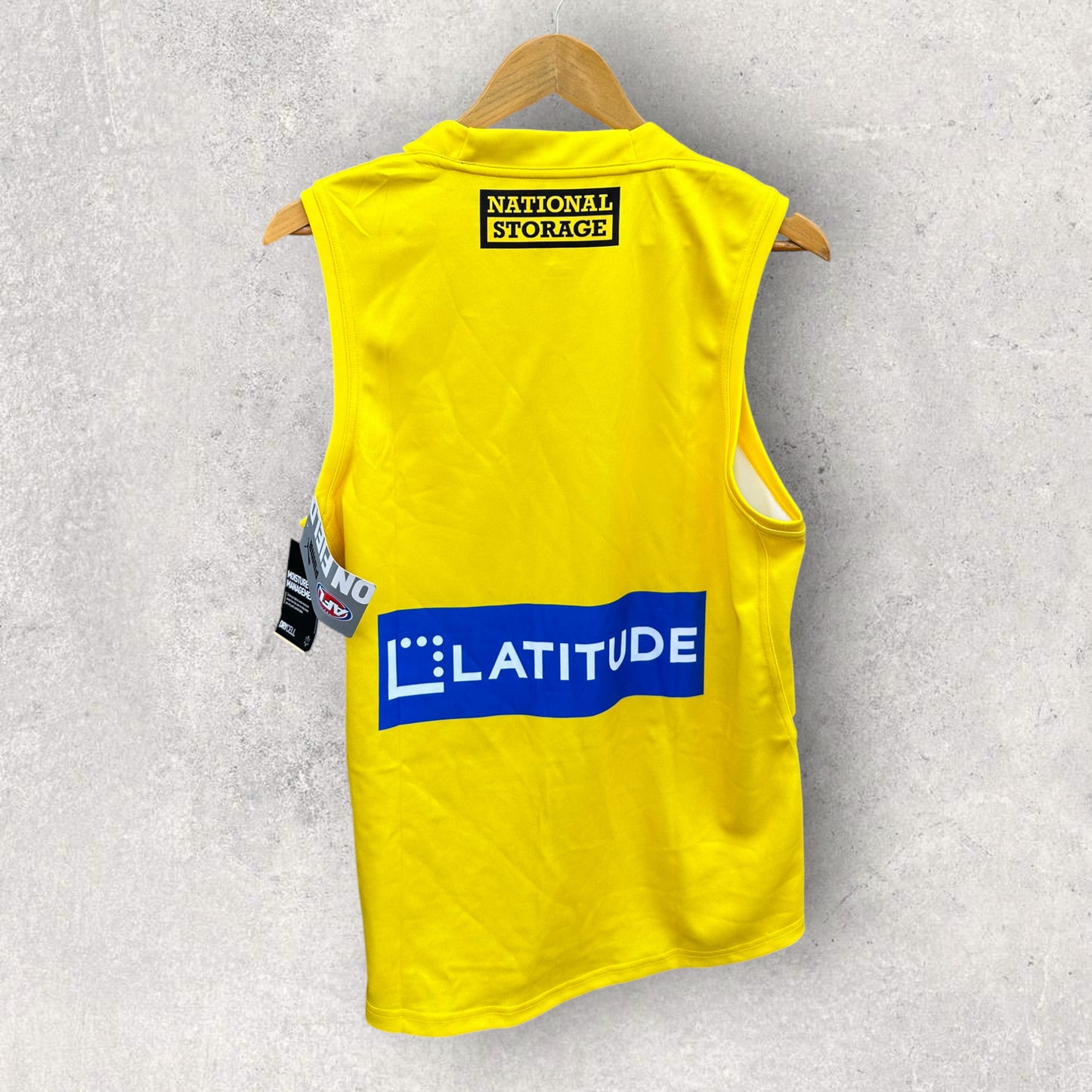 RICHMOND TIGERS 2022 CLASH JERSEY BRAND NEW WITH TAGS