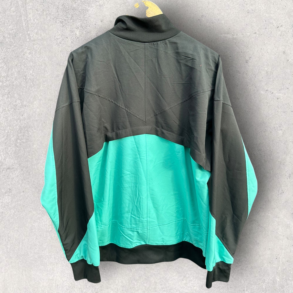 Liverpool FC Nike Anthem Windbreaker Jacket 2024/2025 Football