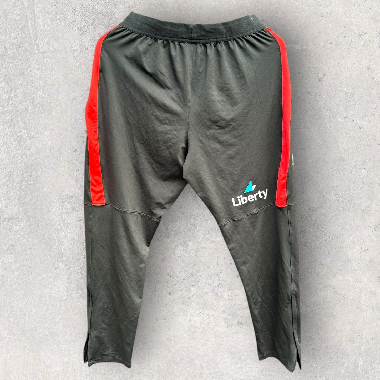 MELBOURNE RENEGADES NIKE WBBL CRICKET MATCH WORN PANTS BY SARAH COYTE