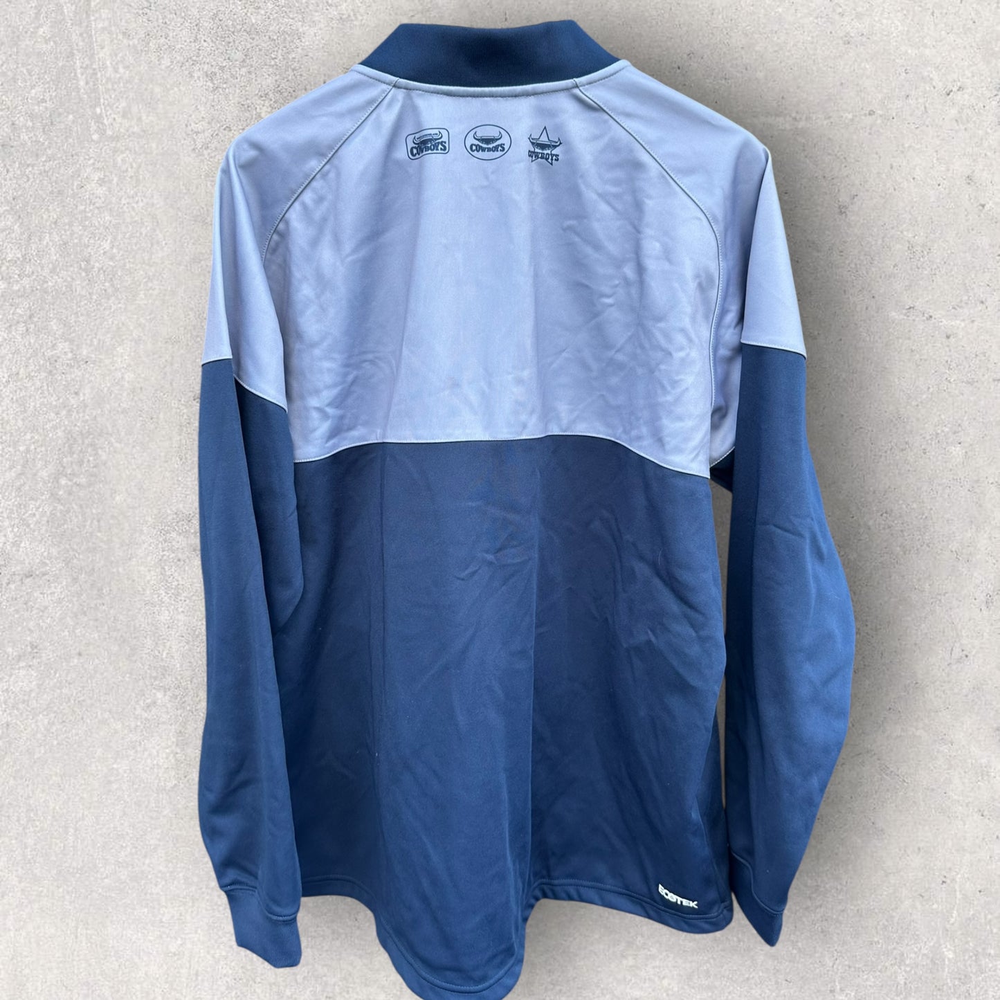 NORTH QUEENSLAND COWBOYS 2025 FULL ZIP JACKET PLAYER ISSUED TOM CHESTER