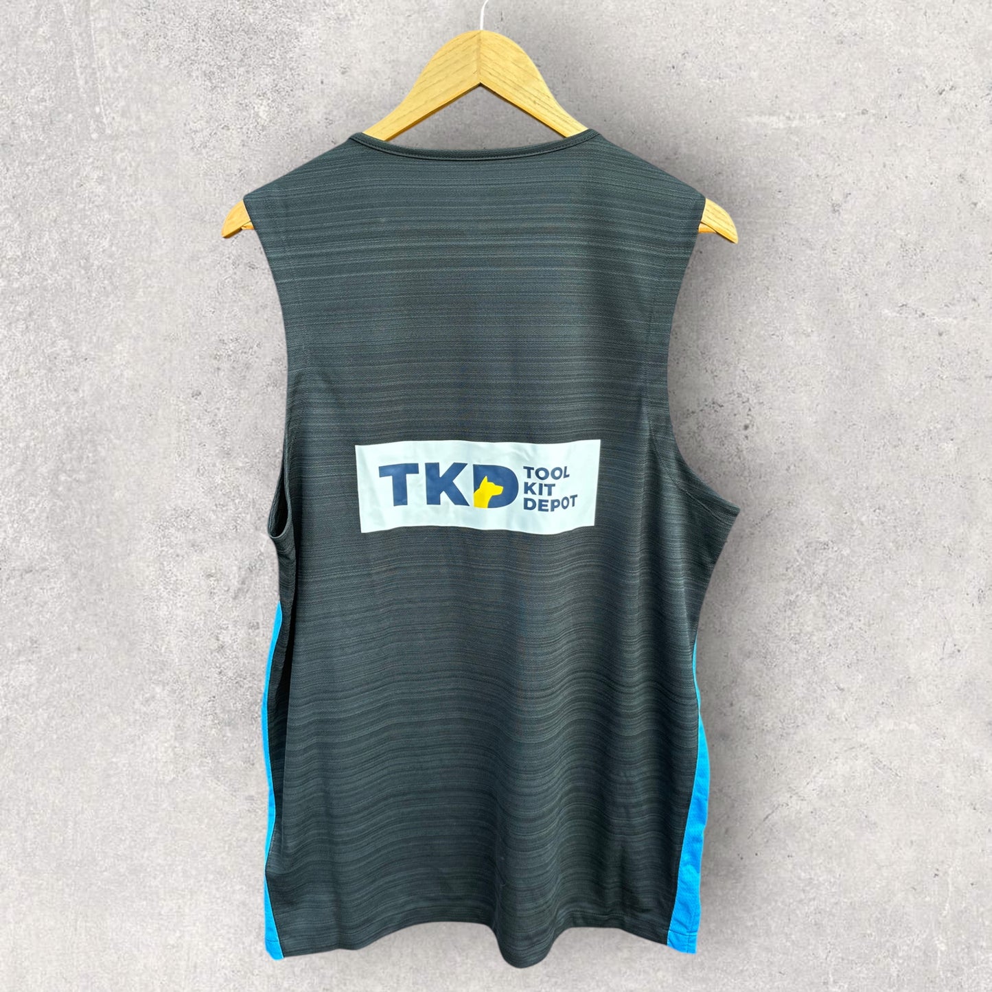 ADELAIDE STRIKERS NIKE 2024-2025 BBL CRICKET TRAINING SINGLET ISSUED TO HENRY THORNTON