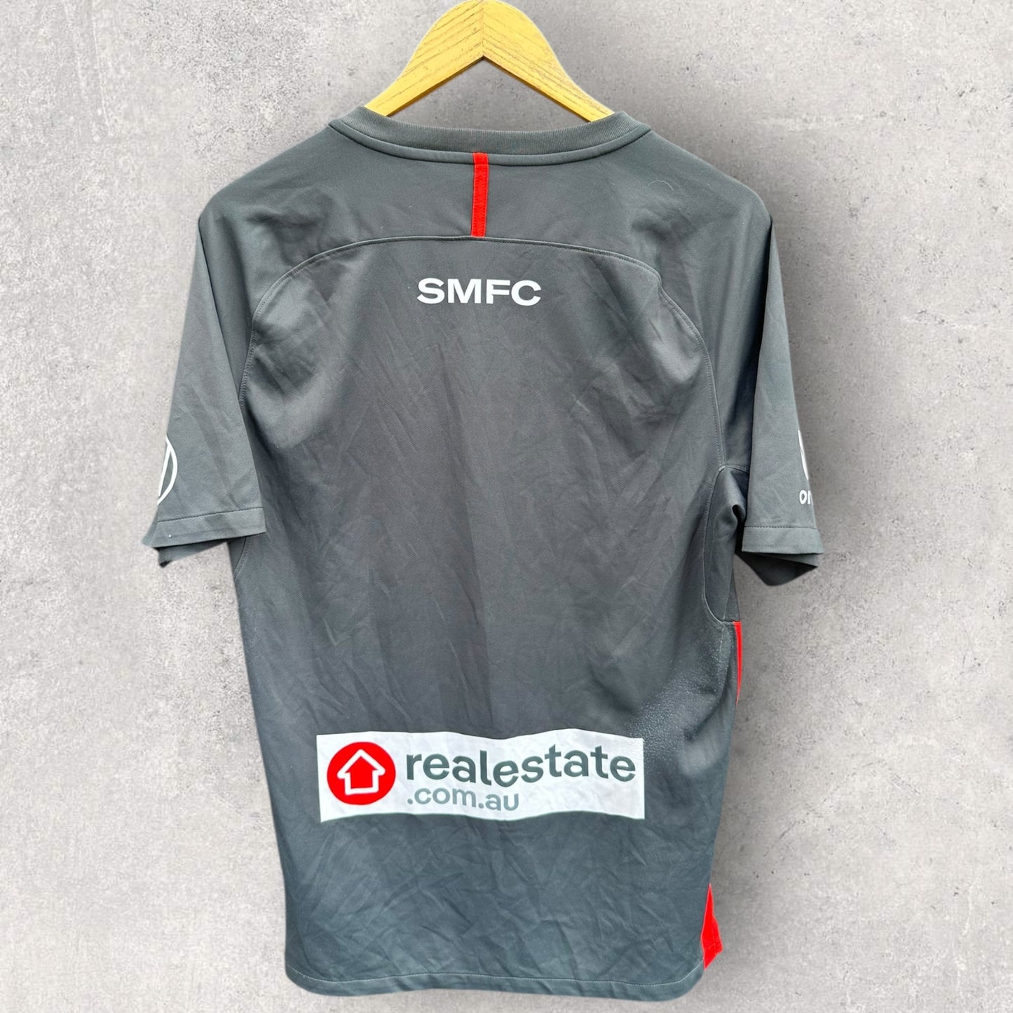 SYDNEY SWANS NIKE GREY TRAINING SHIRT