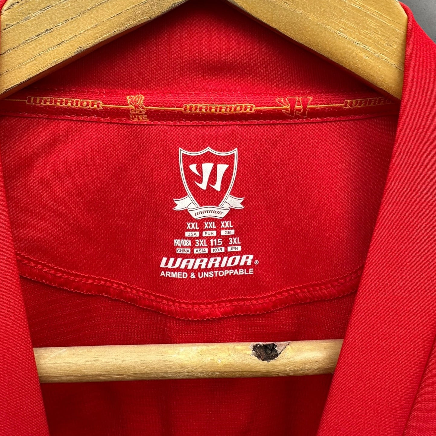 LIVERPOOL FC 2013-2014 HOME WARRIOR JERSEY