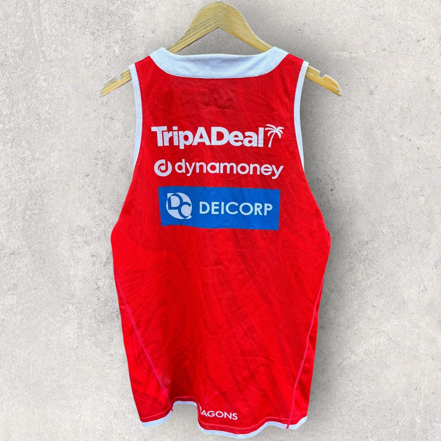 ST GEORGE ILLAWARRA DRAGONS 2025 RED TRAINING SINGLET PLAYER ISSUED SIONE FINAU