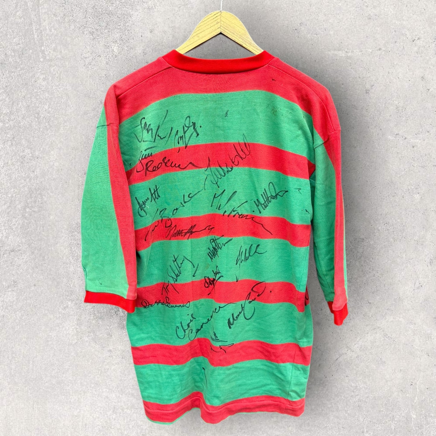 SOUTH SYDNEY RABBITOHS CANTERBURY NSW RUGBY LEAGUE SIGNED VINTAGE JERSEY