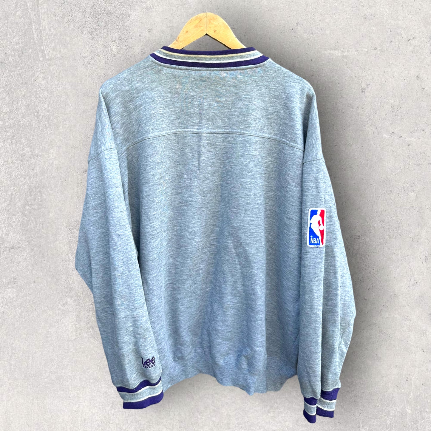 LOS ANGELES LAKERS VINTAGE 90s PULLOVER JUMPER