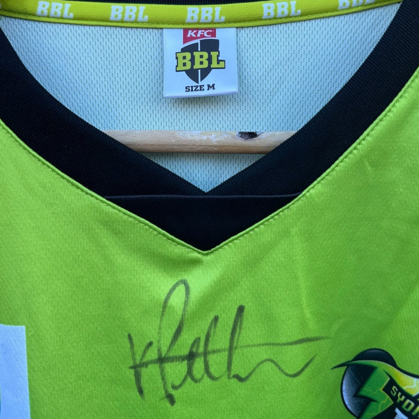 KURTIS PATTERSON SYDNEY THUNDER MATCH WORN + SIGNED BBL CRICKET JERSEY