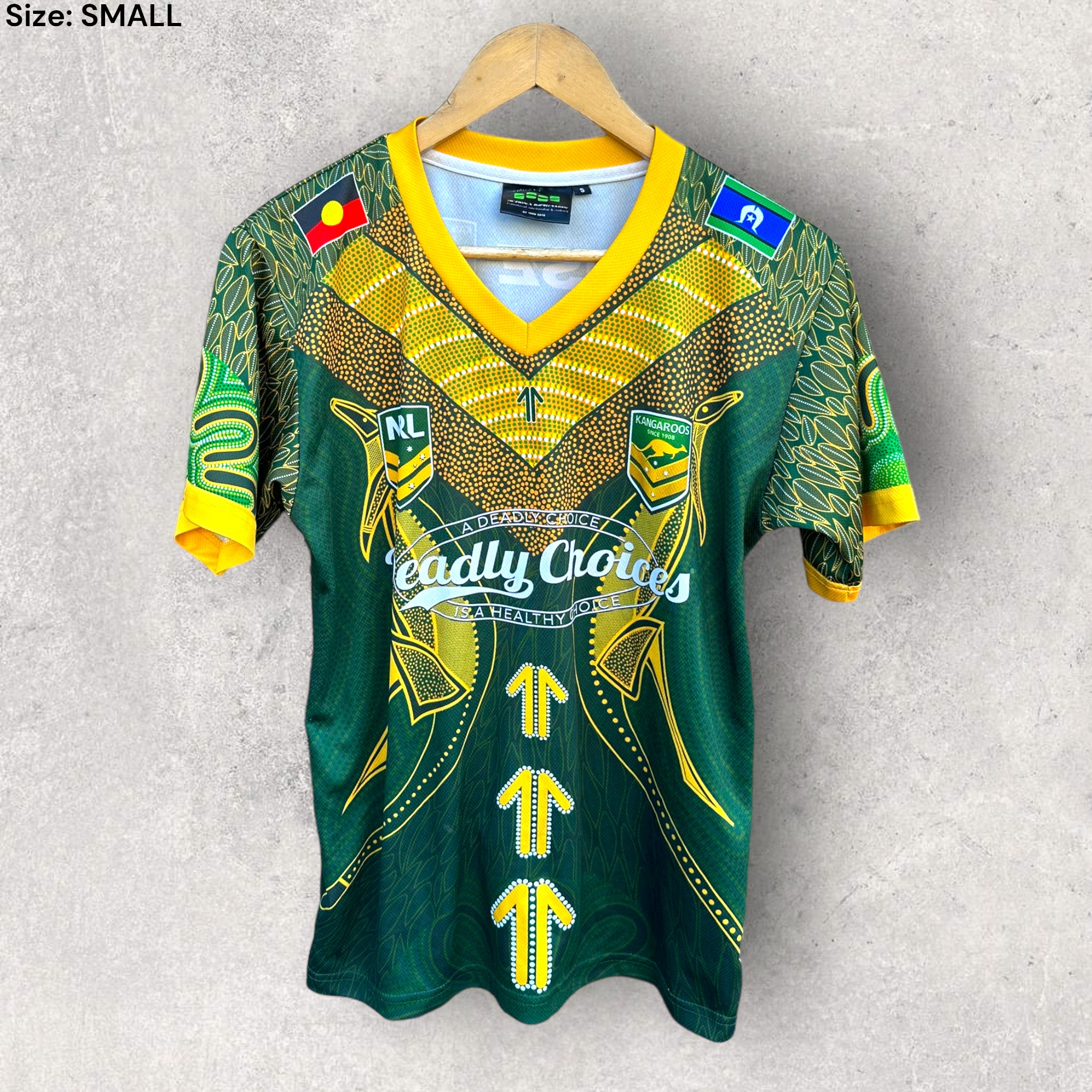 AUSTRALIAN KANGAROOS DEADLY CHOICES INDIGENOUS TRAINING SHIRT