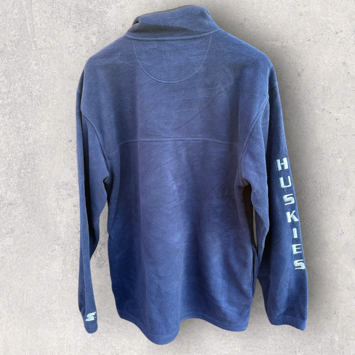 UCONN HUSKERS STARTER VINTAGE CHEST ZIP FLEECE