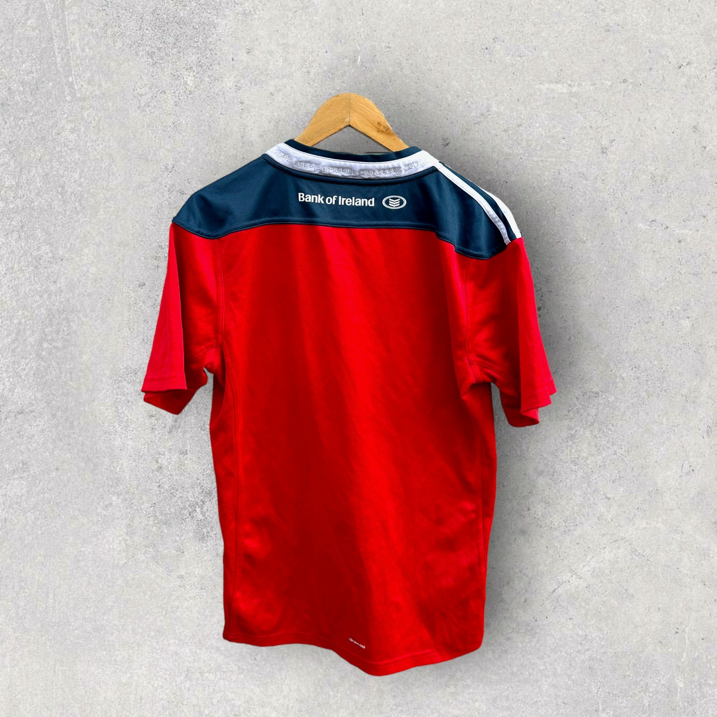 MUNSTER RUGBY UNION JERSEY