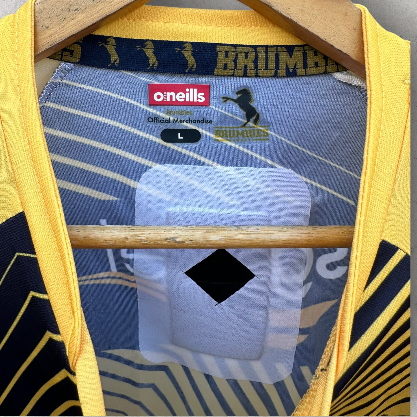 ACT BRUMBIES PLAYER ISSUED TRAINING SHIRT